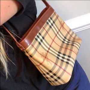 Vintage Burberry Nova Check Canonbury Shoulder bag